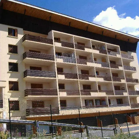 Apartment Grand Appart 3p Balcon Sud Face Aux Pistes - Parking Inclus - - Fr-1-445-103 Montgenevre